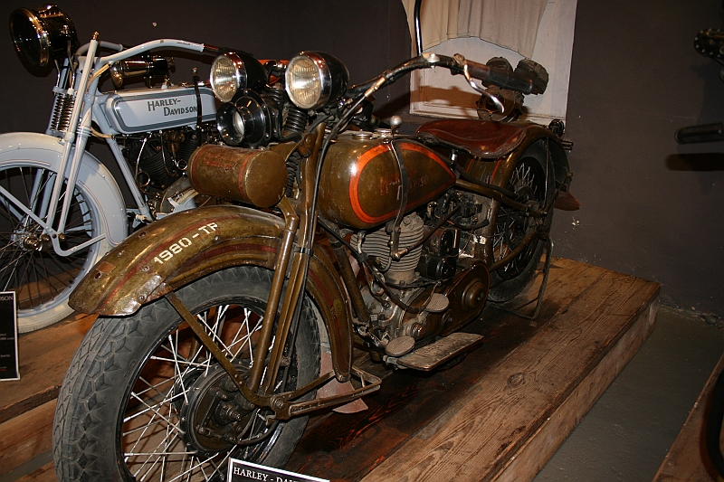 a 117